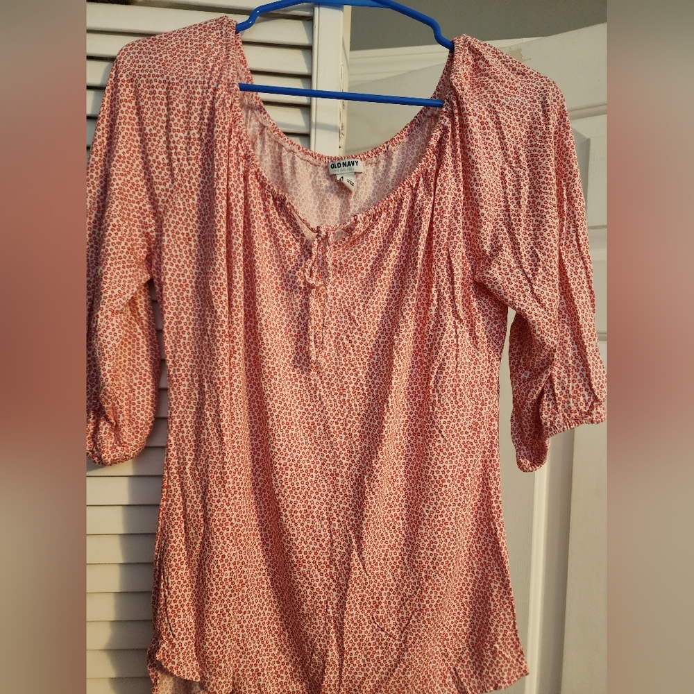 Old Navy blouse